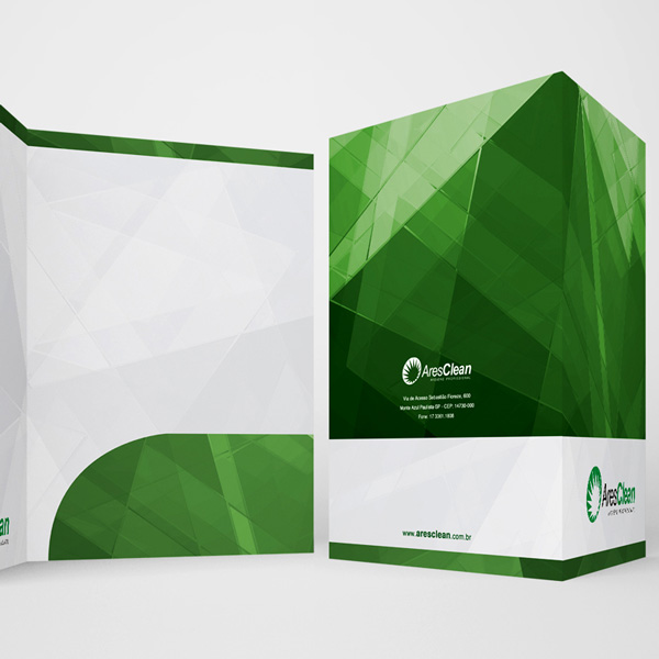 Pastas Personalizadas vs. Digitais: Qual a Melhor Opção?