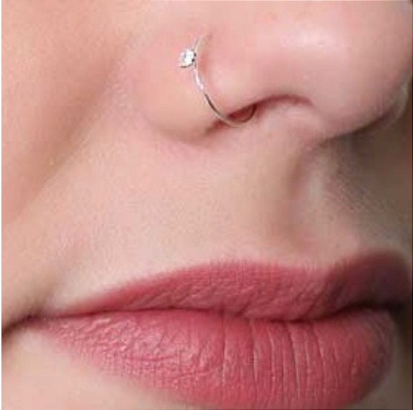 erros comuns ao escolher piercing de nariz para primeira perfuração