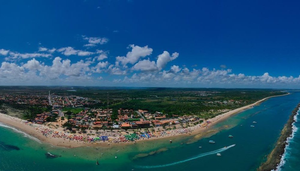 Guia Completo da Praia do Francês: Atividades, Gastronomia e Dicas