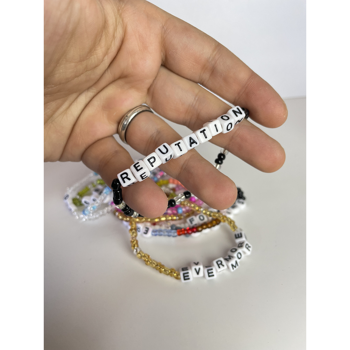 pulseira da amizade (taylor swift style)