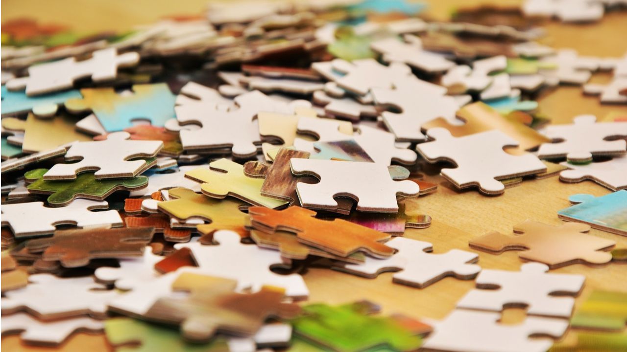 Além da Tela: Onde Encontrar Livros e Jogos Físicos de Passatempos