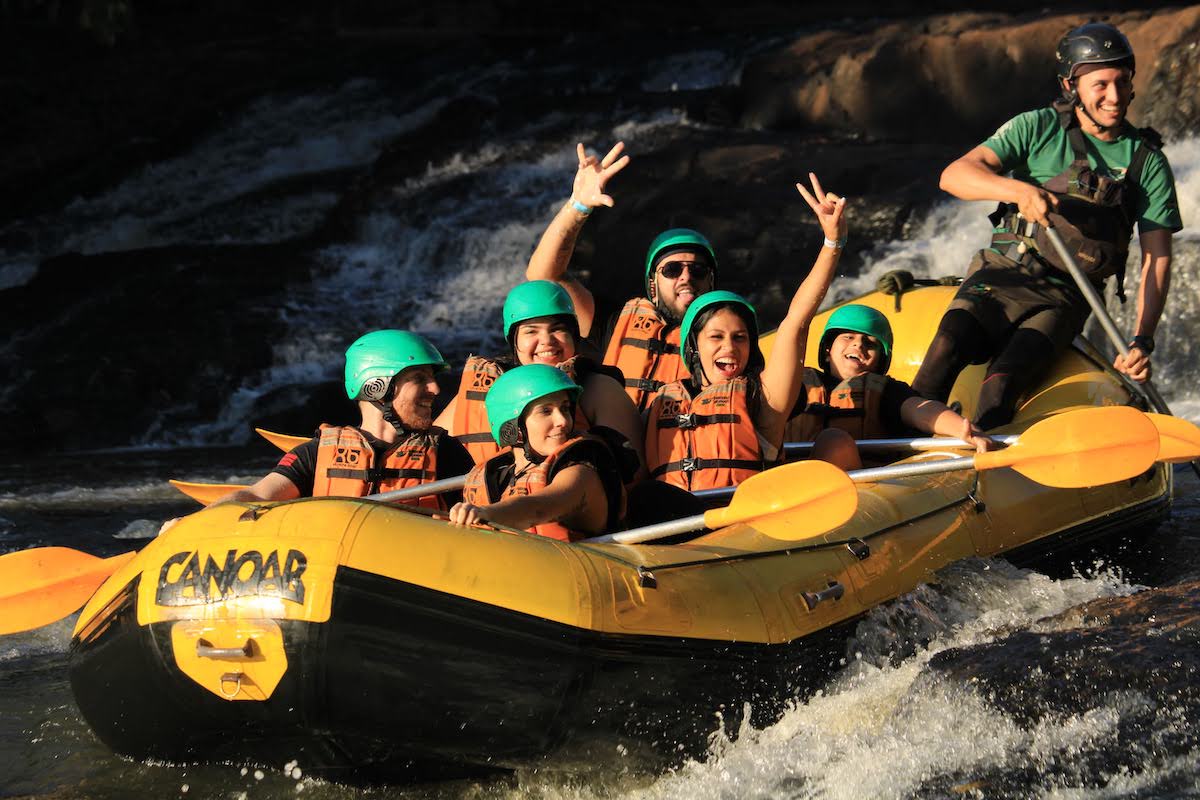Guia Completo: Como Escolher o Melhor Rafting em Brotas para Você
