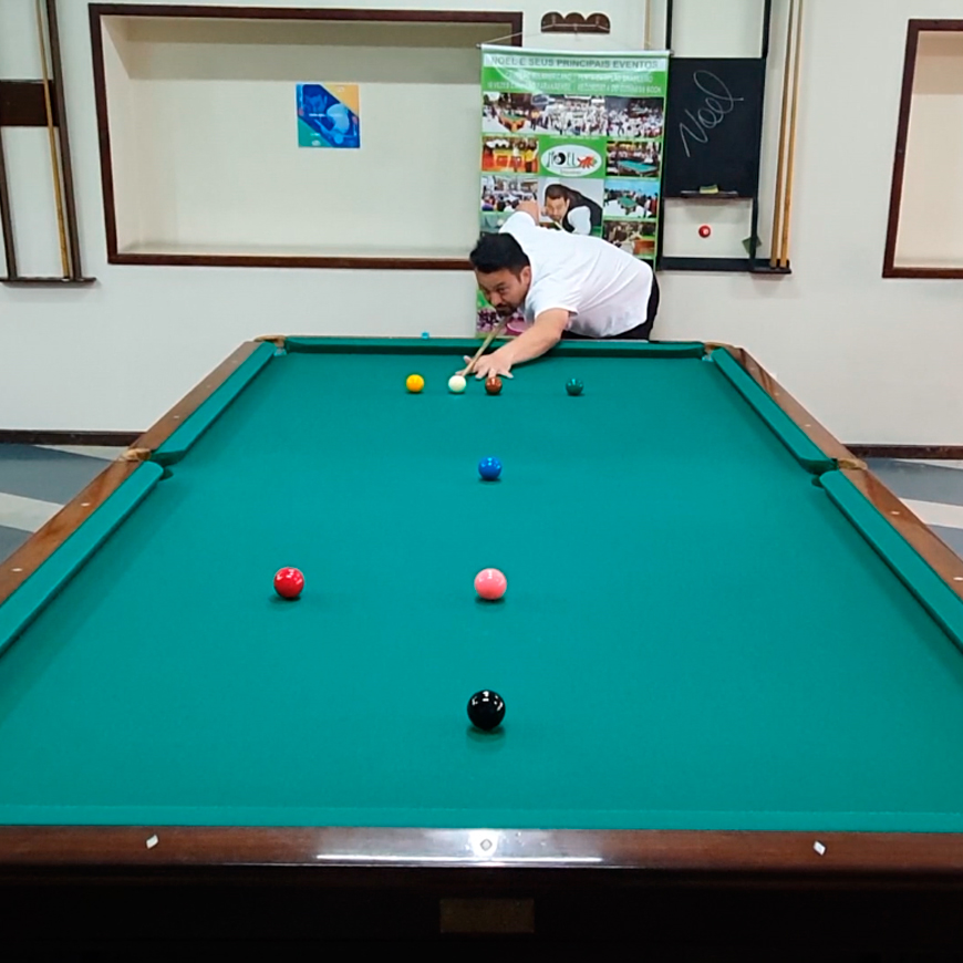 Sinuca Brasileira vs. Snooker: Principais Diferenças Explicadas