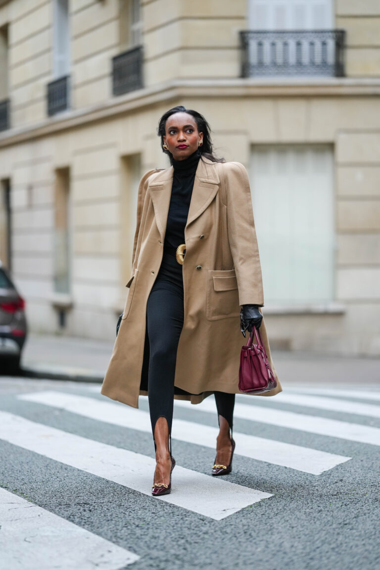 sapatos coloridos para alegrar o look