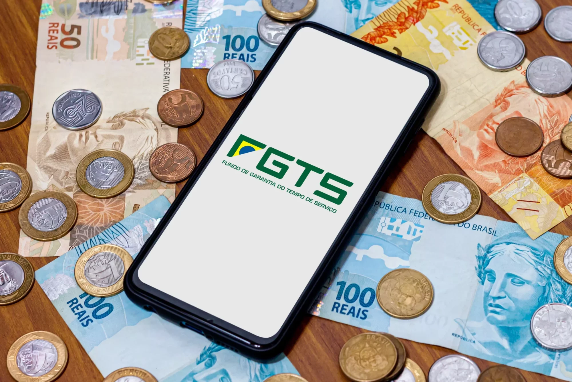 saque aniversario fgts vale a pena