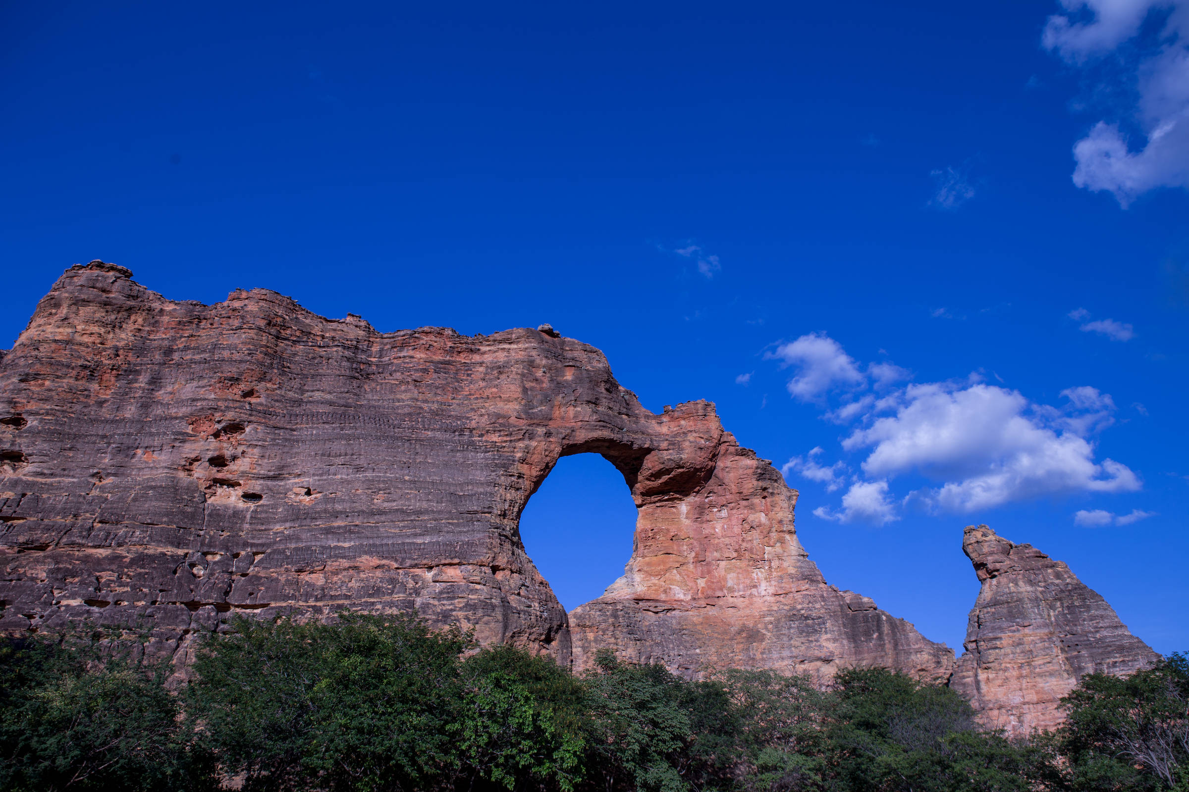 sítio arqueológico serra da capivara pi