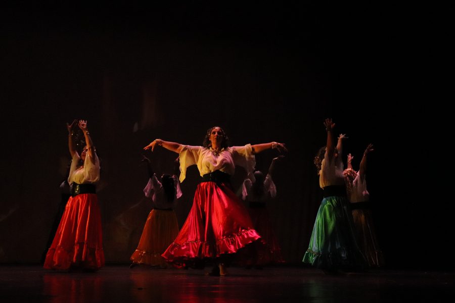 A História do Tanztheater: Da Alemanha ao Palco Mundial