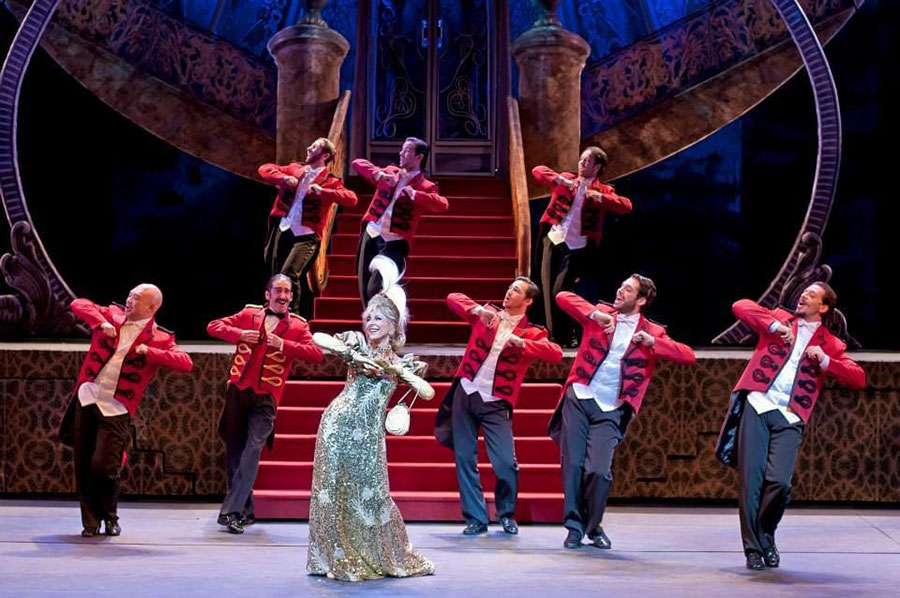 Como o Teatro-Dança Expressa Emoções e Questões Sociais Através do Corpo