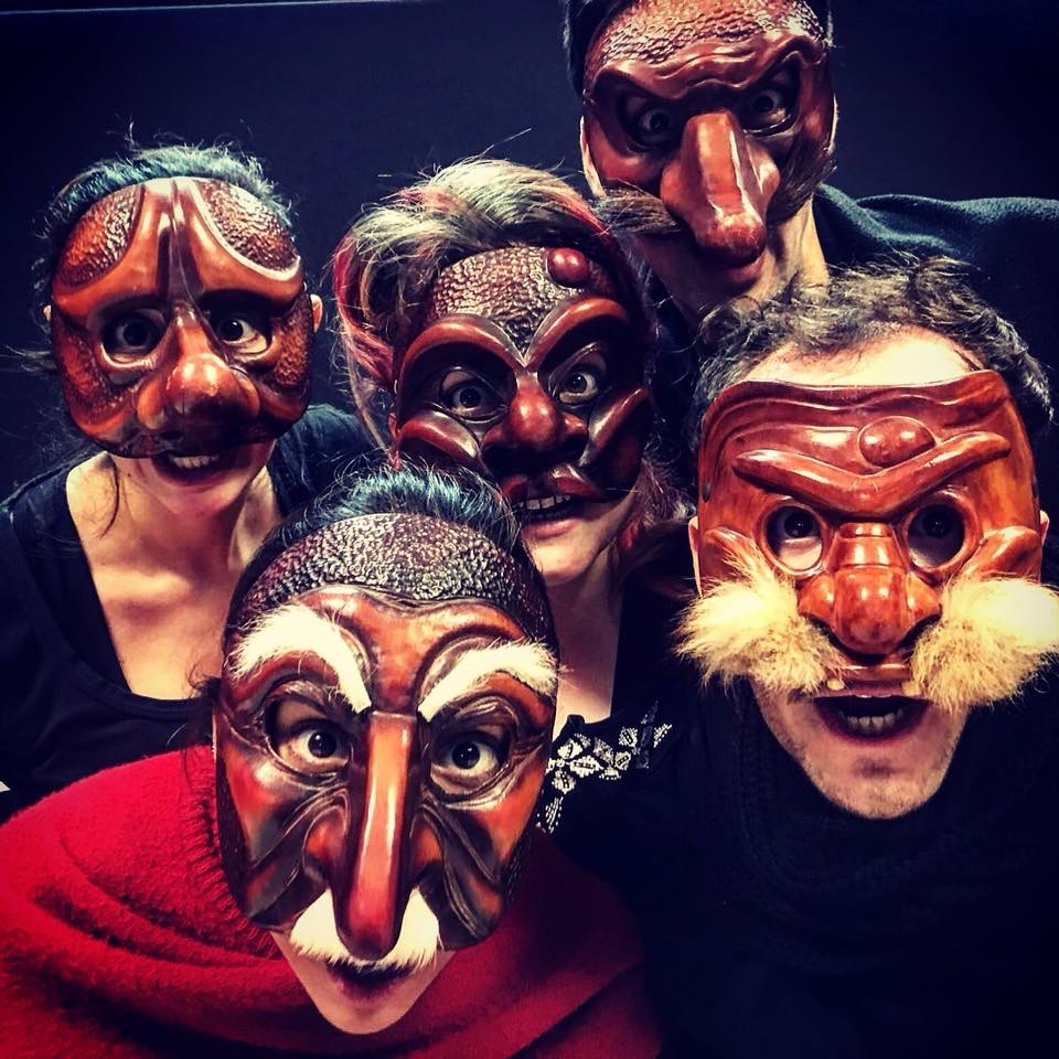 Commedia dell'Arte: Um Legado Vivo em Espetáculos e Oficinas Atuais