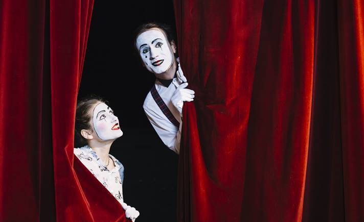 erros comuns ao criar uma performance teatral