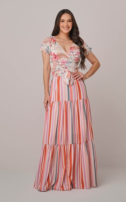 Como Combinar Sapatos e Acessórios com seu Vestido Longo Estampado